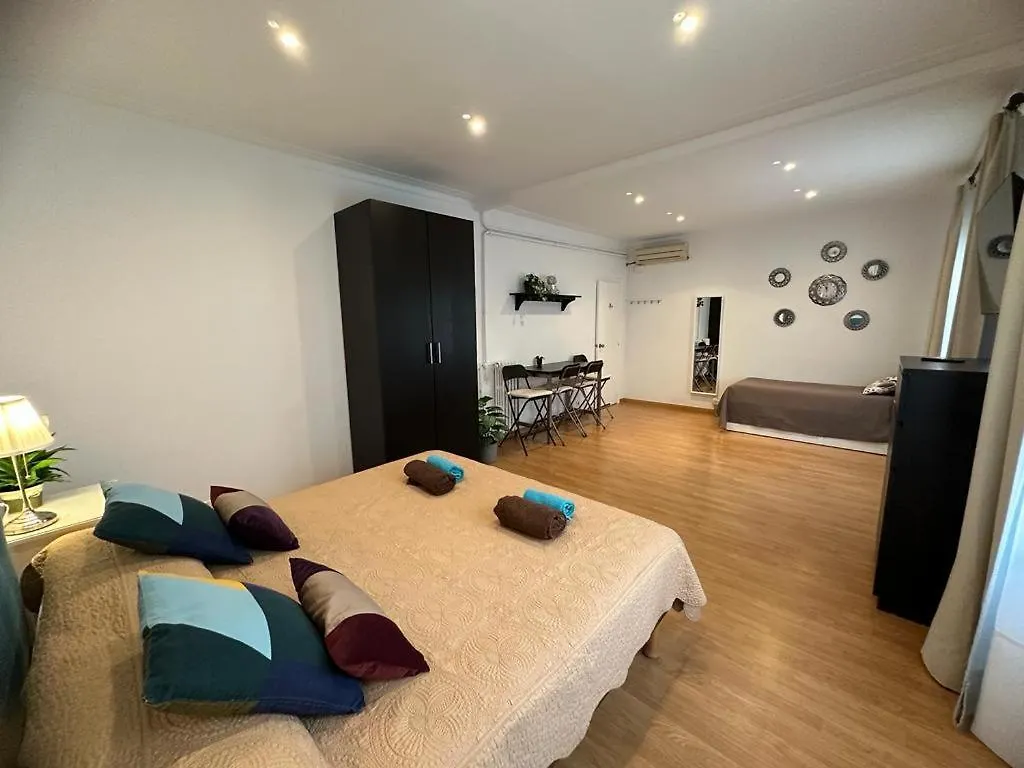 Rooms In The Center Of Barcelona España