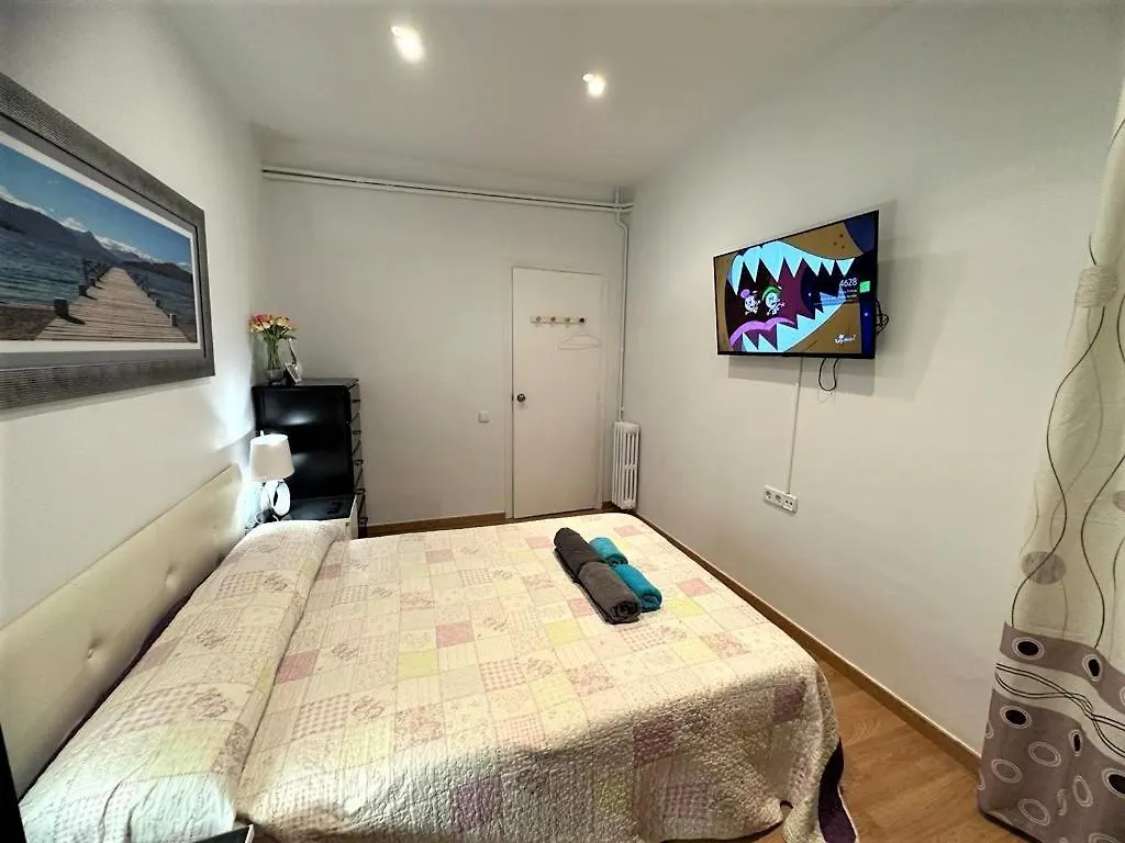 Rooms In The Center Of Barcelona Bed and breakfast